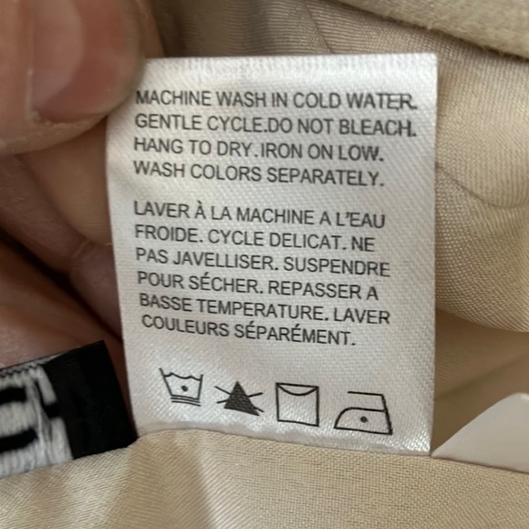 Just listed💙Cute & practical cream zip blazer w/3/4 arms & lacing detail - Picture 11 of 15